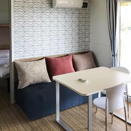 Mobile Homes - Cdn041011-myb Holiday home Pirovac